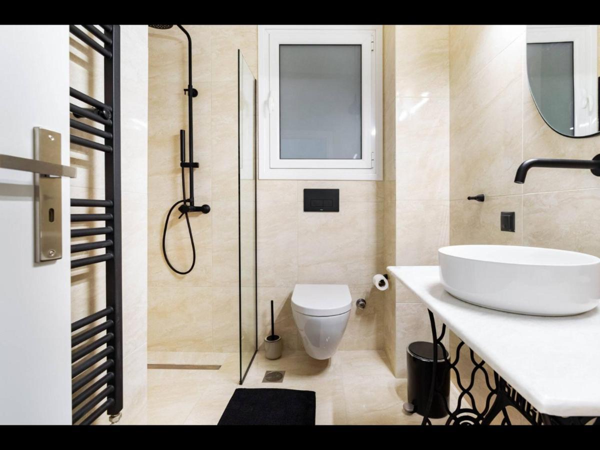 Ferienwohnung Pagrati, Rizari Athen Exterior foto
